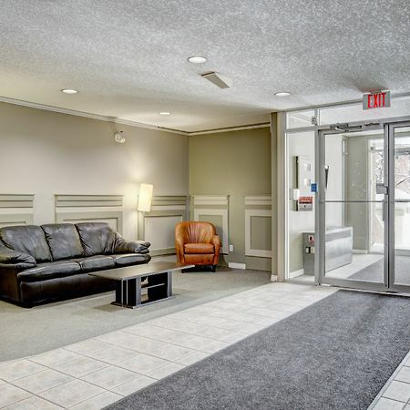 Suite Digs - Genesis YYC Exterior foto