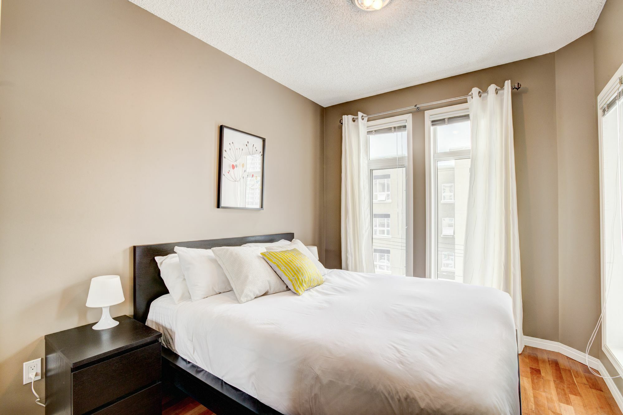 Suite Digs - Genesis YYC Exterior foto