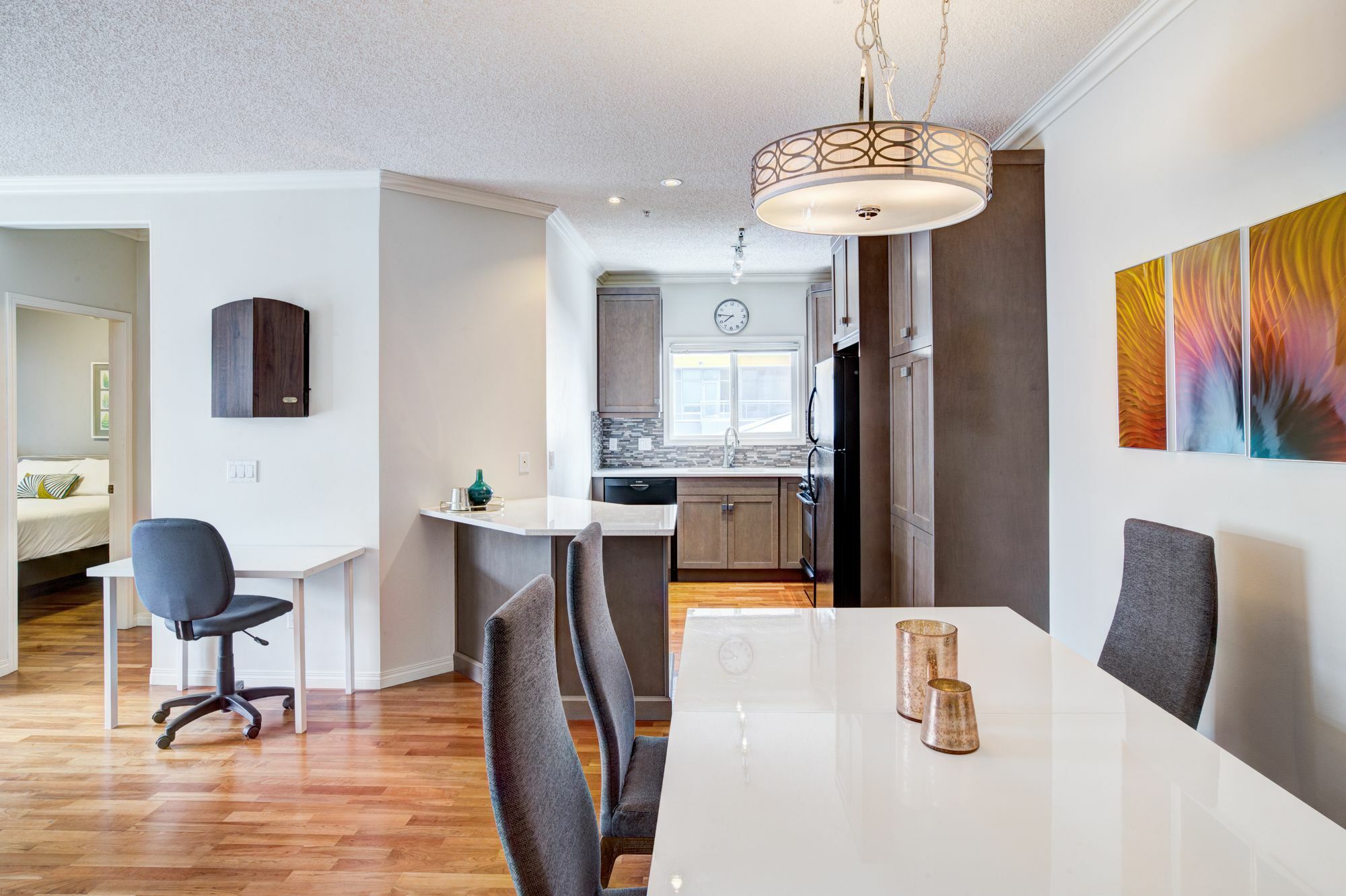 Suite Digs - Genesis YYC Exterior foto