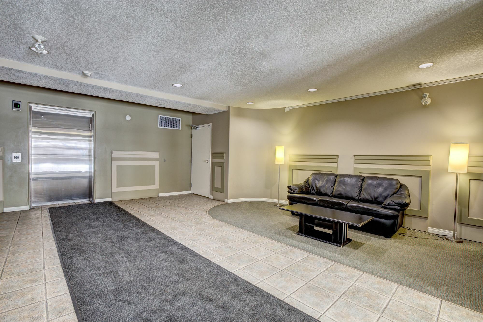 Suite Digs - Genesis YYC Exterior foto