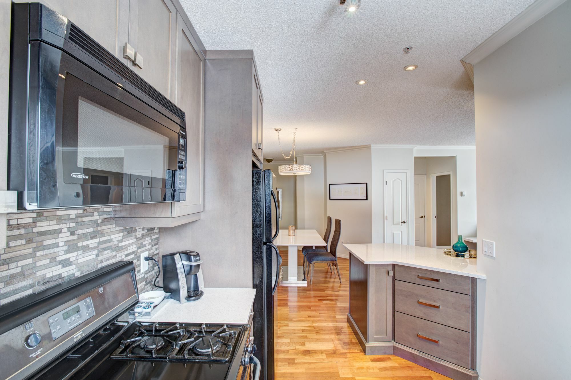 Suite Digs - Genesis YYC Exterior foto